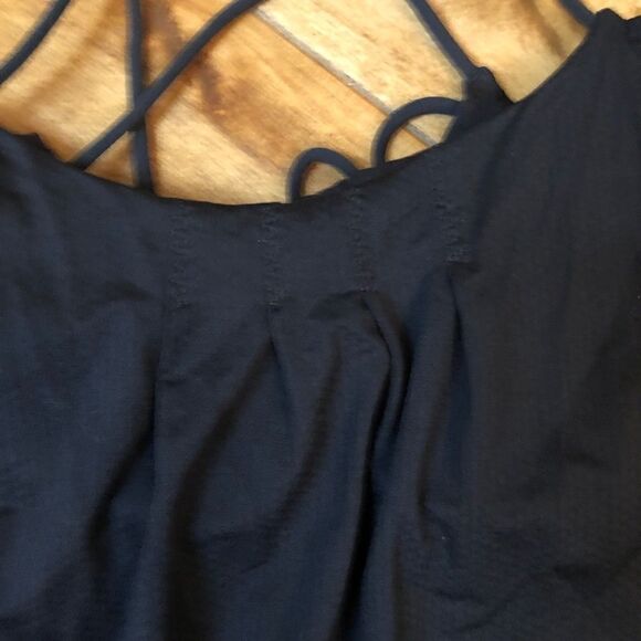 Lululemon Flow & Go Tank sz 8 - Picture 9 of 9